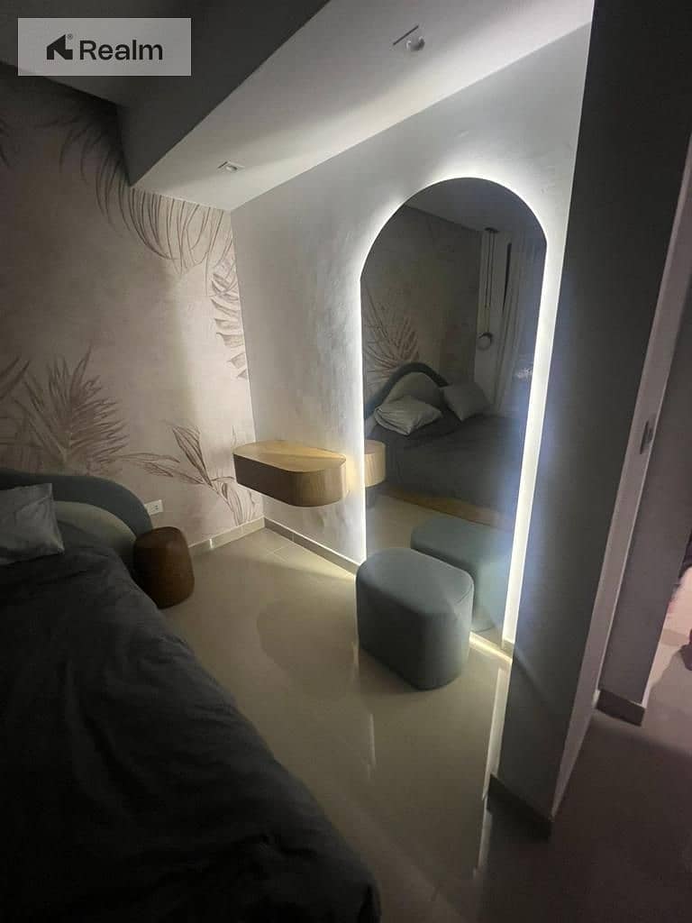 5 WhatsApp Image 2025-10-27 at 5.49. 19 PM. jpeg