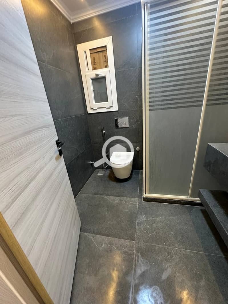 2 صورة واتساب بتاريخ 1447-05-13 في 20.36. 59_740fe20c. jpg