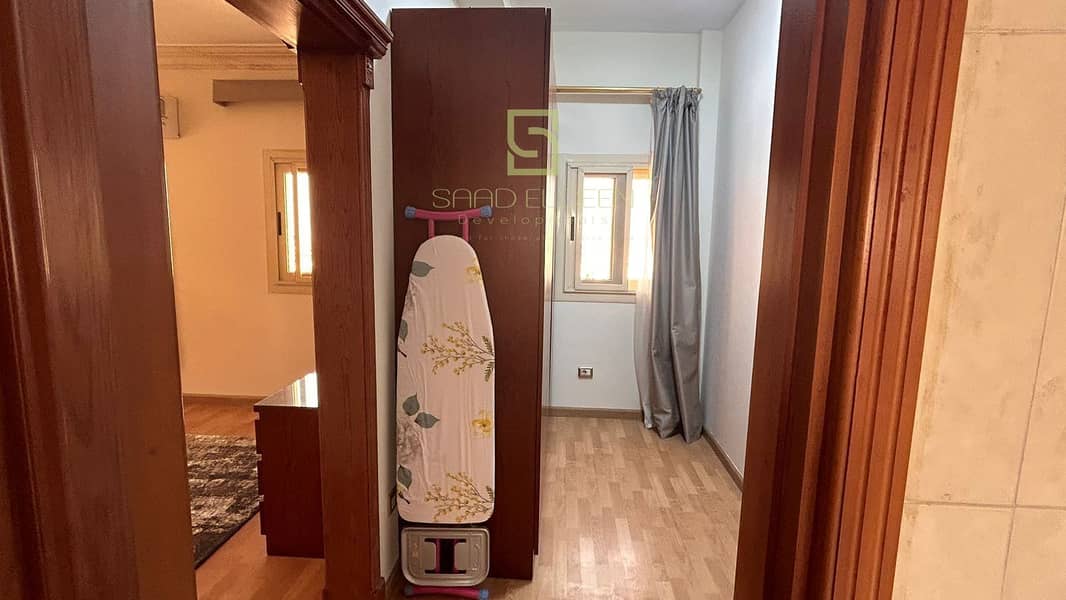 8 4554f1a7-df70-4d59-a370-ec721a93329d. jpg