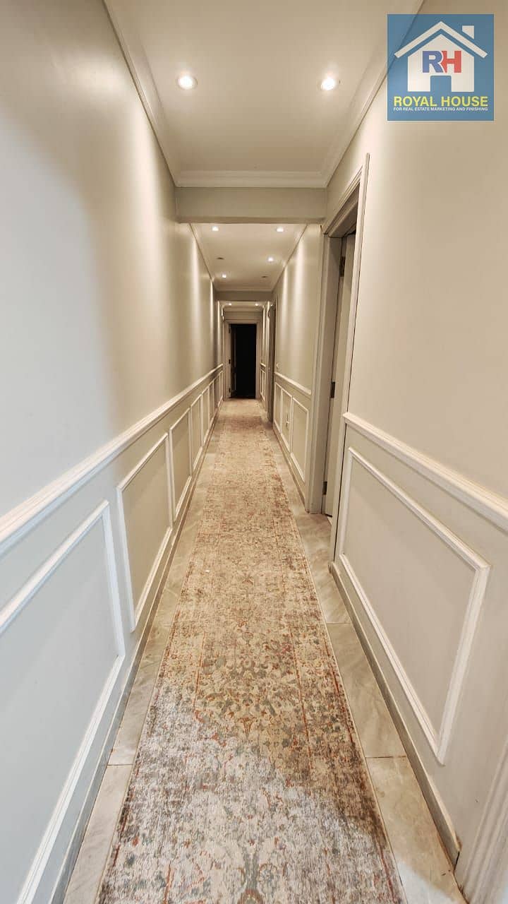 7 f56d51ed-f55a-4de7-8d95-491c04ddc5c7. jpeg