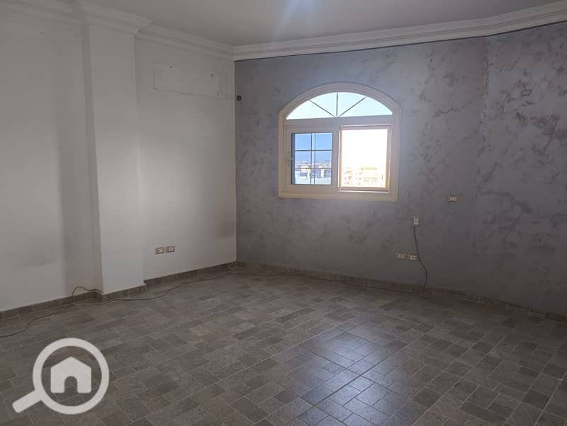 3 WhatsApp Image 2025-11-05 at 11.14. 10_db7c49e6. jpg