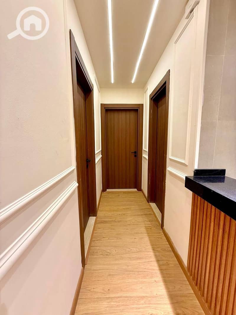 7 38f3596b-c692-49d4-9dee-09636fc74b17. jpg