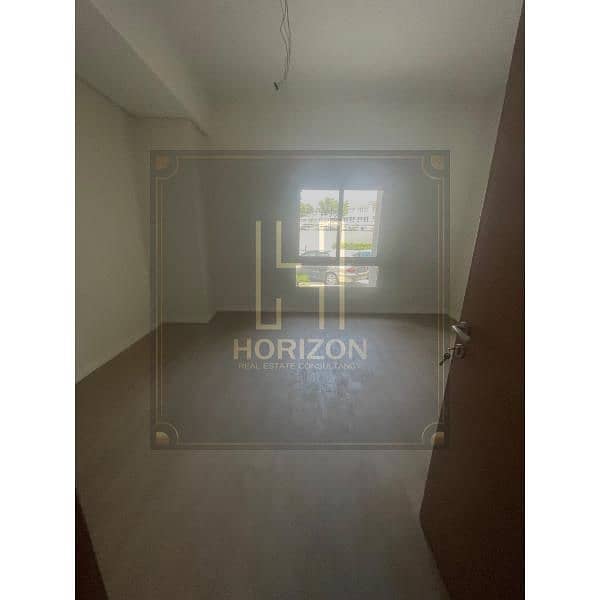 8 WhatsApp Image 2025-11-05 at 11.46. 26 AM. jpg