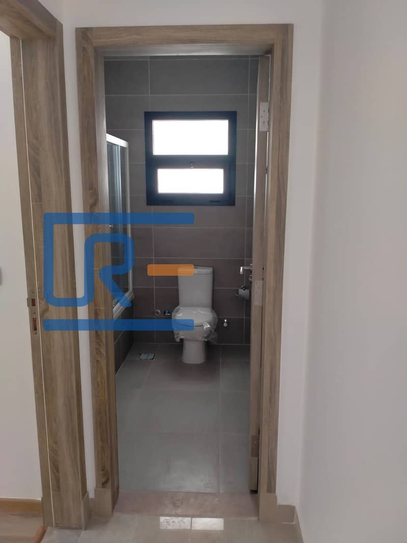 4 WhatsApp Image 2025-11-02 at 8.42. 49 PM. jpeg