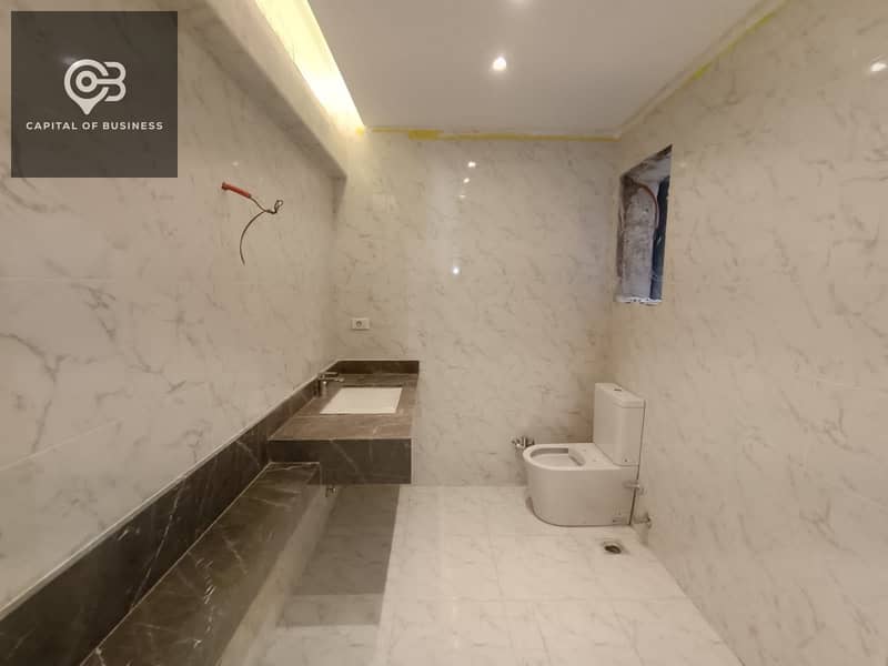 6 WhatsApp Image 2025-10-20 at 11.39. 54 AM. jpeg