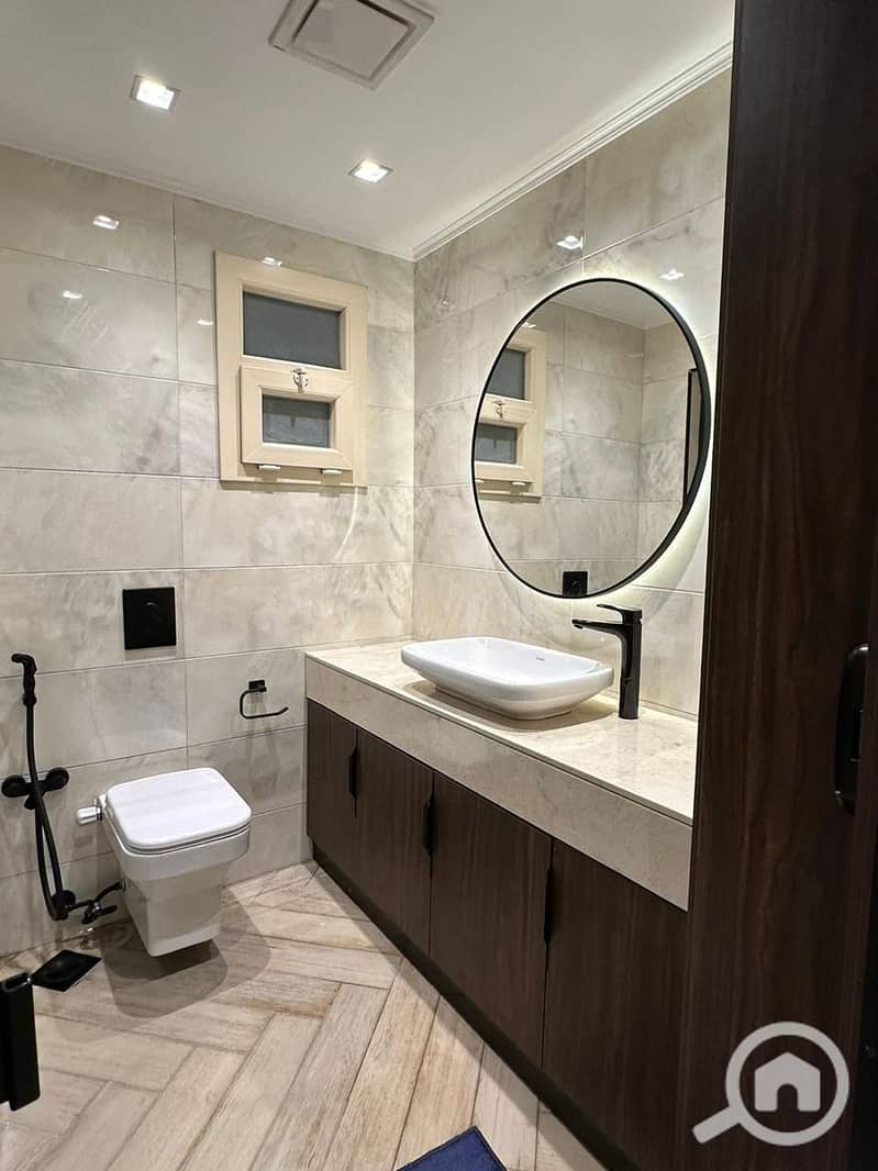 6 WhatsApp Image 2025-11-04 at 13.22. 49_b7d34666. jpg