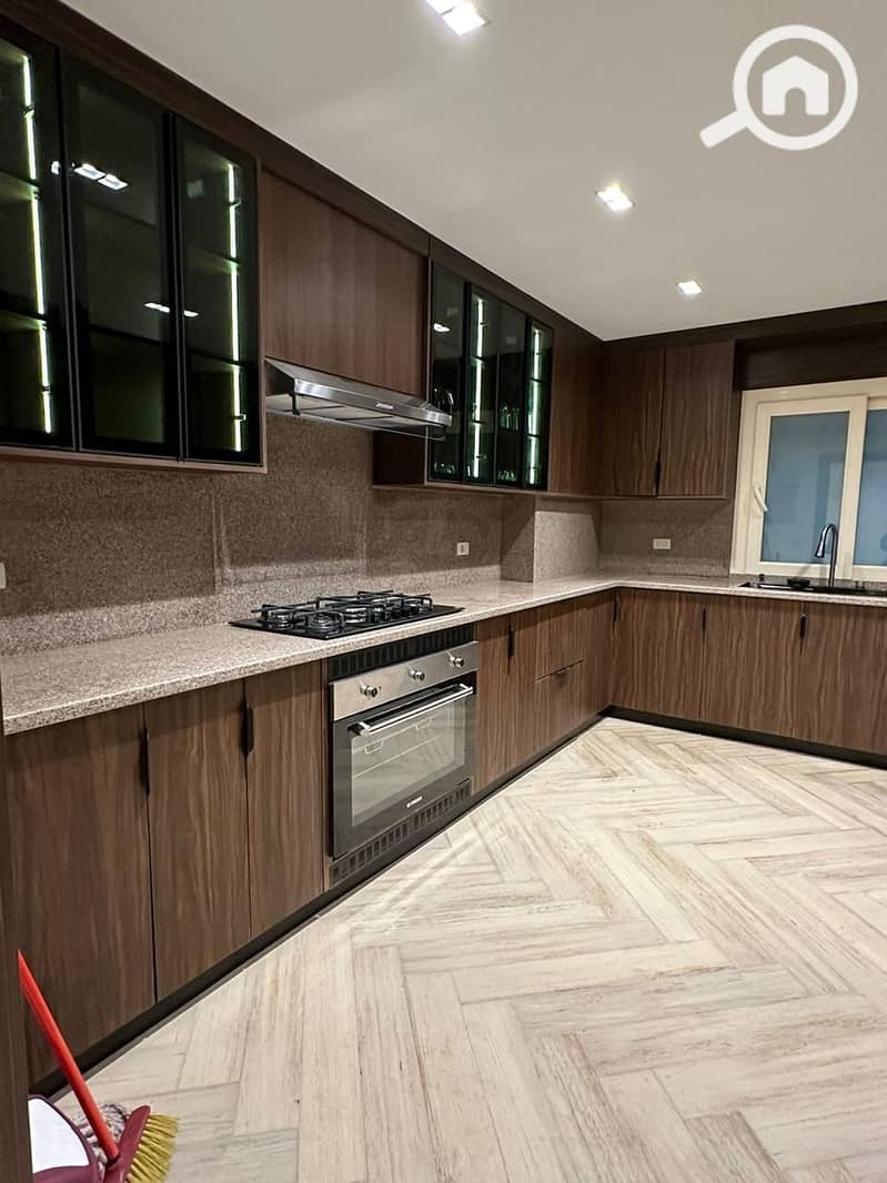 8 WhatsApp Image 2025-11-04 at 13.22. 56_a4987d7b. jpg