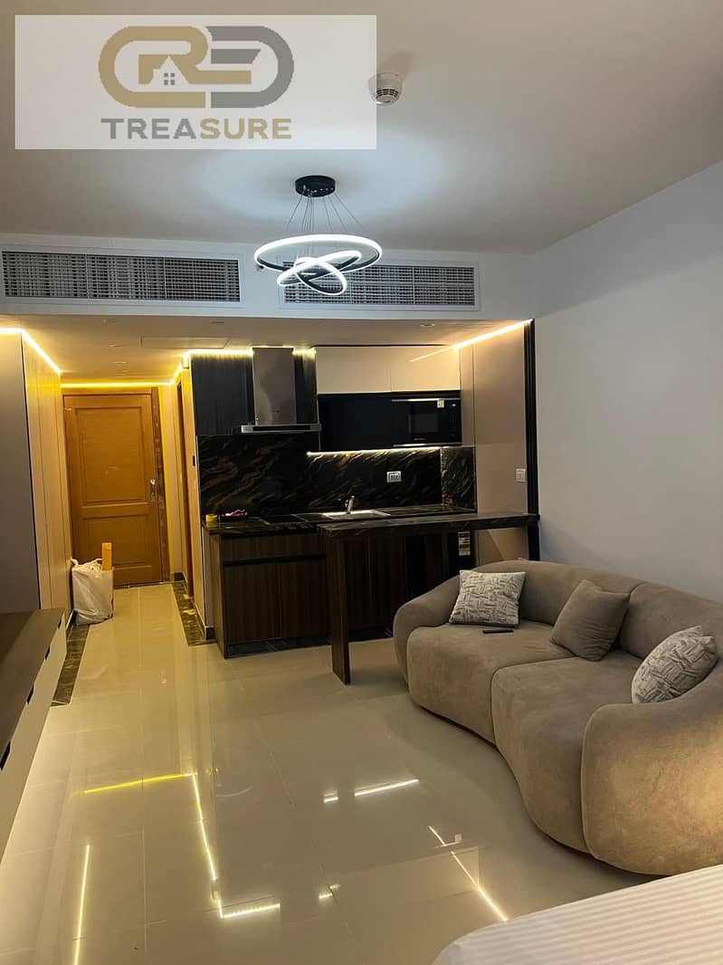 4 WhatsApp Image 2025-11-05 at 12.03. 52 PM. jpeg