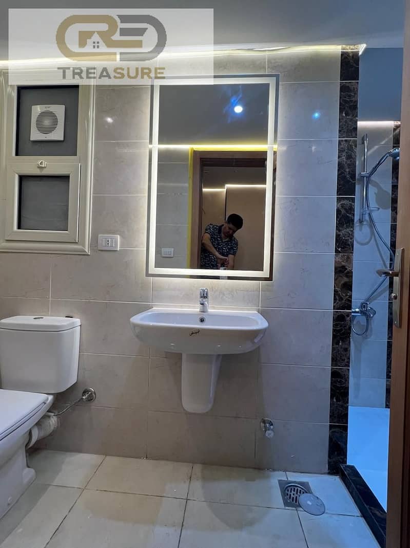 12 WhatsApp Image 2025-11-05 at 12.03. 52 PM (3). jpeg