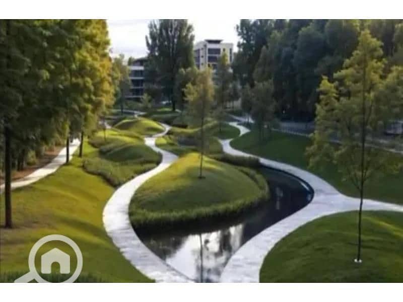 2 8158649-a398fo. jpg