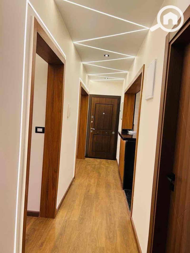 6 48036740-1534-474c-b1a4-dd6fefe6653c. jpg