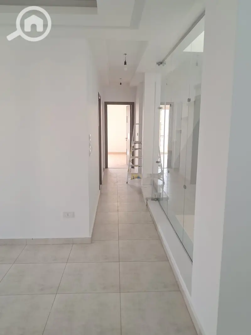iVilla Roof in Mountain View Hyde Park compound - FOR RENT - directly overlooking Majestic Lake - Vairāk
