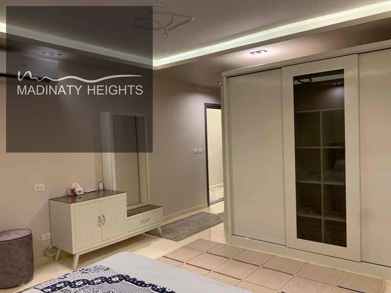 8 66ef2cb5-e74f-4c44-91f4-70274ef2b067. jpg