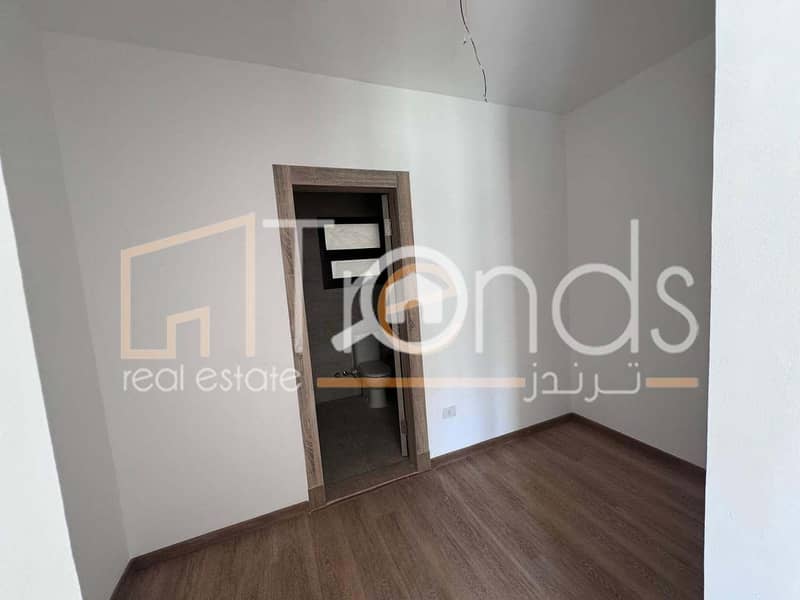 5 WhatsApp Image 2024-10-01 at 12.50. 46 PM(2). jpg