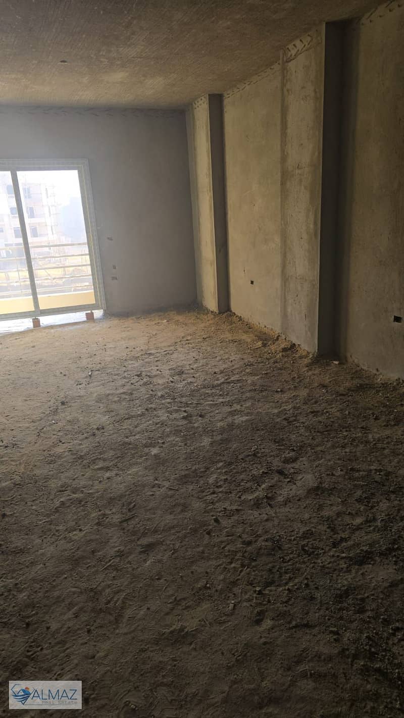 4 WhatsApp Image 2025-11-05 at 11.02. 41 AM (2). jpeg