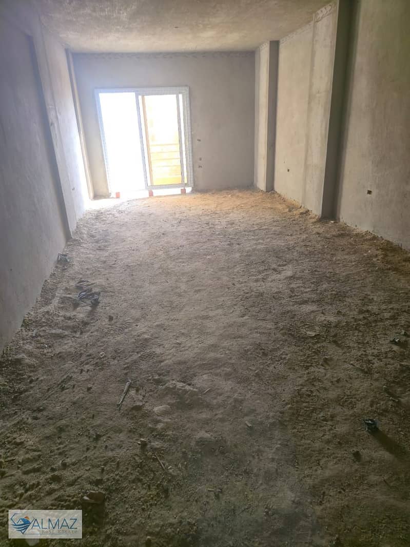 8 WhatsApp Image 2025-11-05 at 11.02. 42 AM (1). jpeg