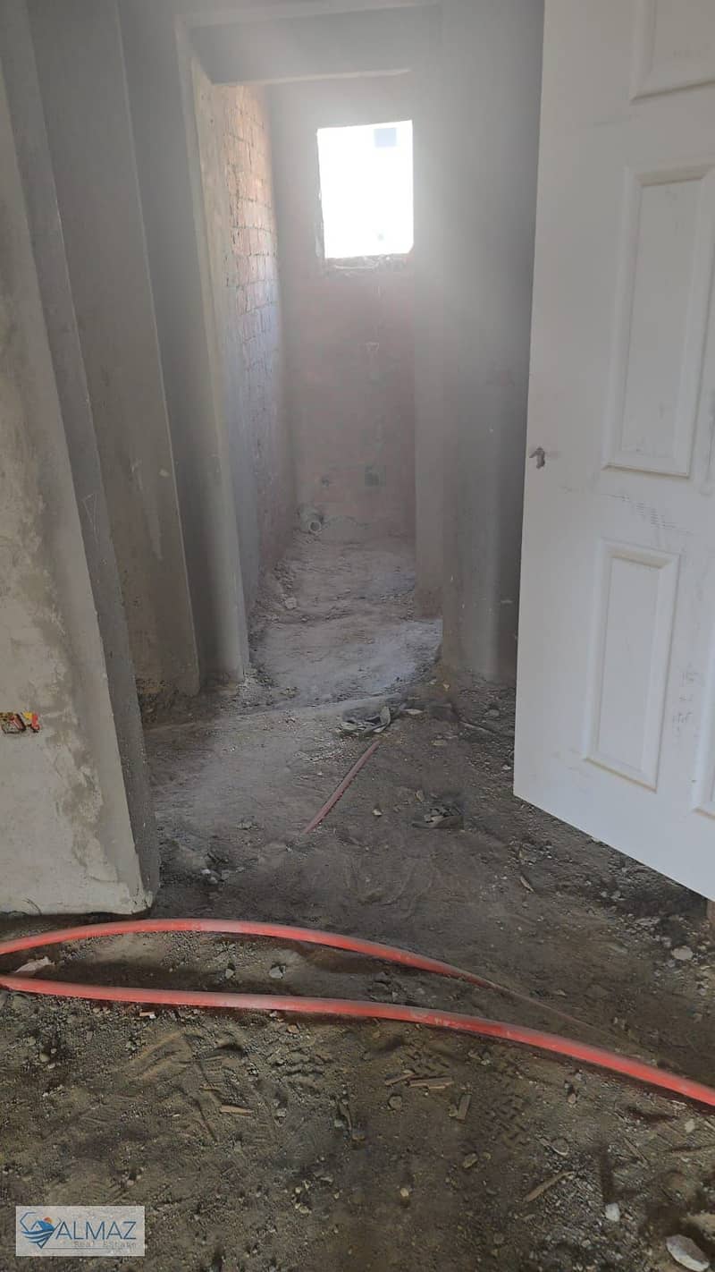 12 WhatsApp Image 2025-11-05 at 11.02. 41 AM (1). jpeg