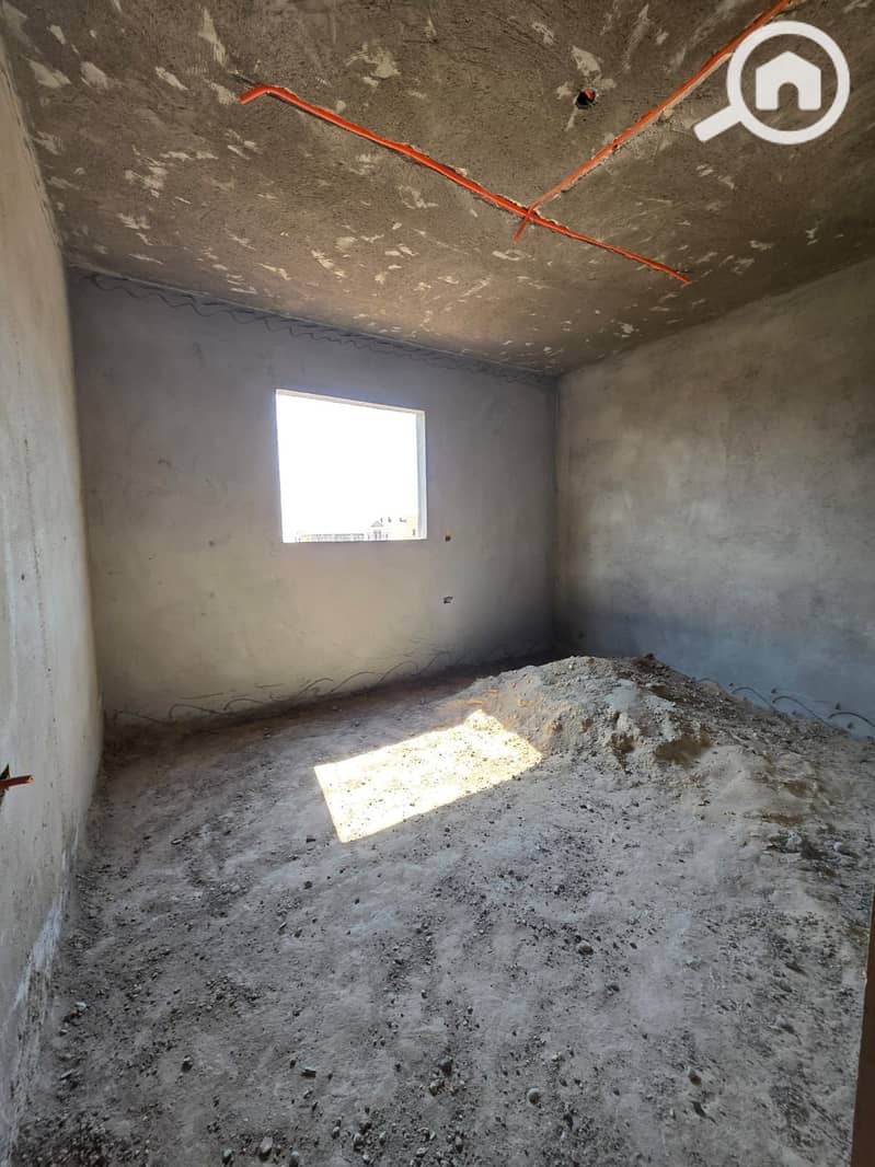 10 WhatsApp Image 2025-11-02 at 11.15. 56. jpeg