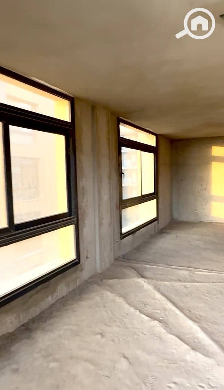 7 5c297c17-d086-454b-ac28-6c0e019d57fe. jpg