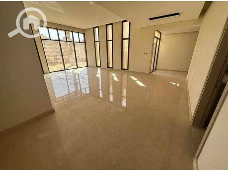 10 557076565_4106043032986525_1058999647611185298_n. jpg