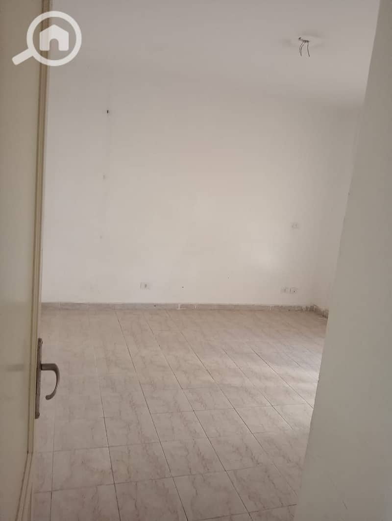 6 a77a3862-fea4-4c28-bbb6-61b73e541ee3. jpeg