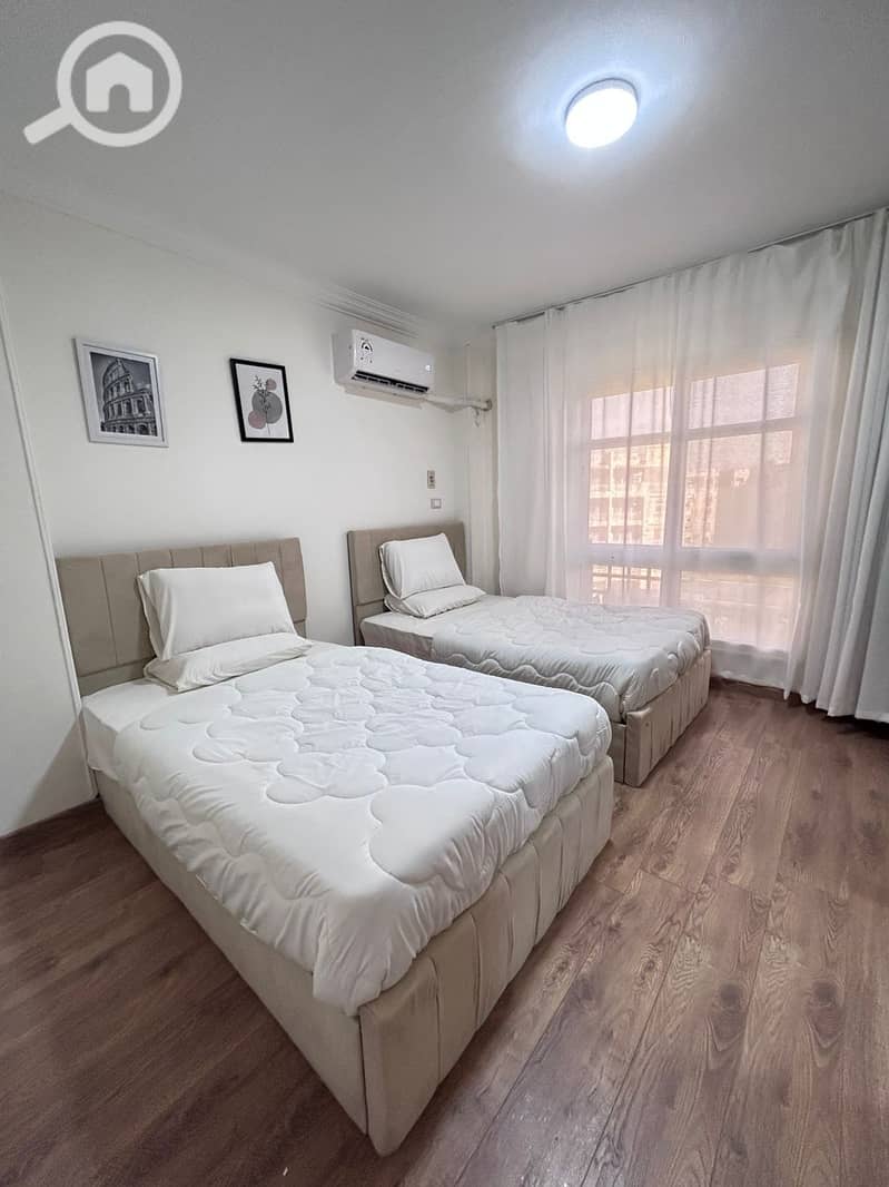 6 WhatsApp Image 2025-09-17 at 11.09. 01 AM. jpeg