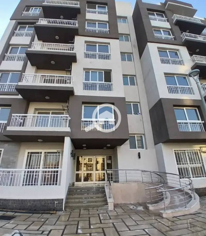 3 4f0ec67d-0414-48d0-82b3-20993eacc824. jpg