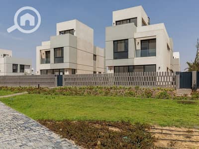 4 Bedroom Townhouse for Sale in Shorouk City, Cairo - WhatsApp Image 2025-11-02 at 17.39. 36_8a79776f. jpg