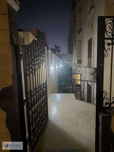 دوبلكس 5 غرف نوم للايجار في القاهرة الجديدة، القاهرة - WhatsApp Image 2025-11-05 at 12.16. 56 PM. jpeg