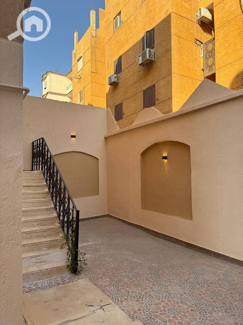 4 WhatsApp Image 2025-10-04 at 1.22. 58 PM (2). jpeg