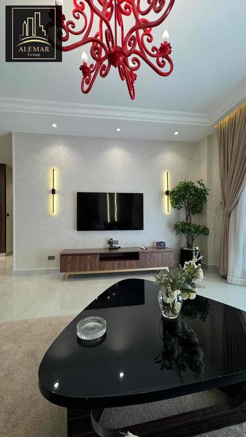 10 a6161cc5-964e-494f-817b-cd698a059aa6. jpg