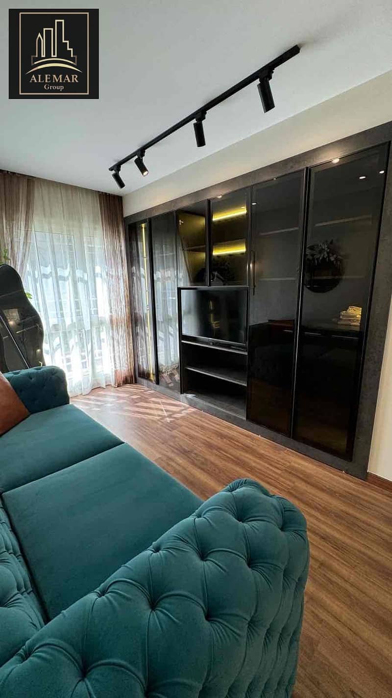 26 fcea8b1b-e6af-46ab-aa4b-1da7a0e92016. jpg