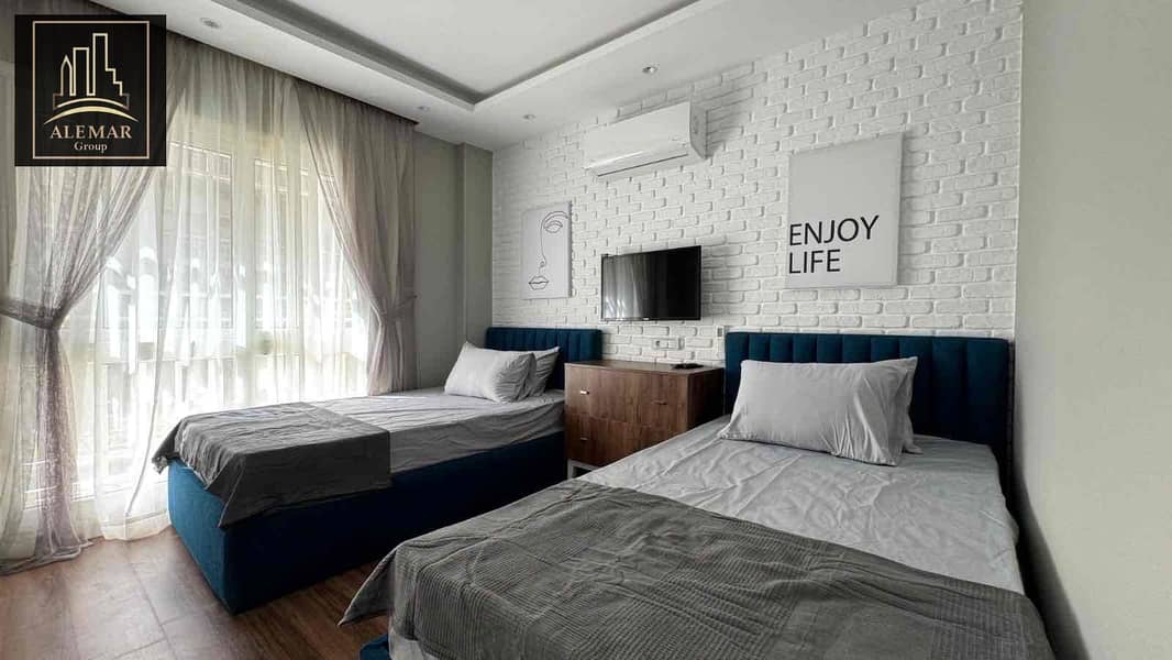 36 8f22b0e6-f9f3-4f01-9b3f-2d56c5bccd7c. jpg