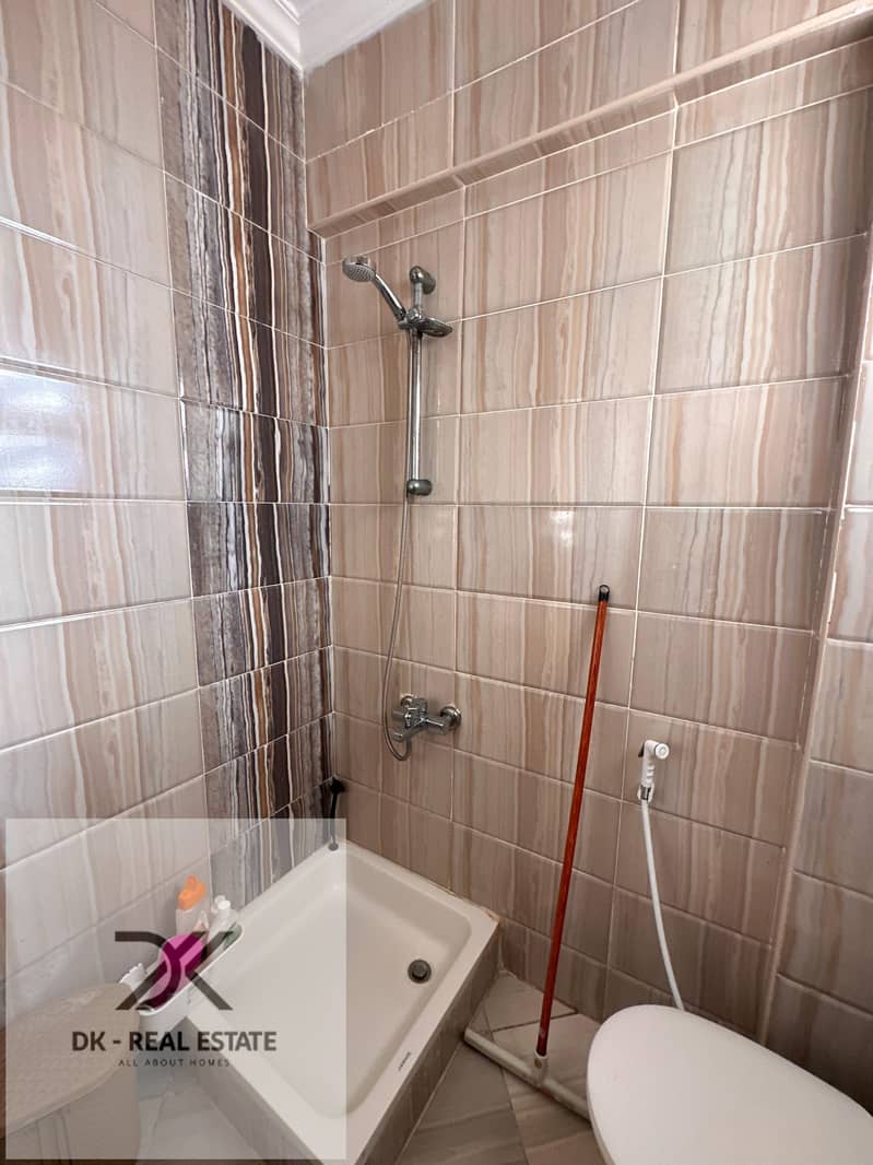 25 WhatsApp Image 2025-11-04 at 11.29. 09 AM (1). jpeg