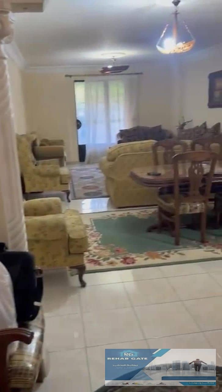 8 049708a6-e4e2-48f1-a936-4f25cd6dfcdb. jpg