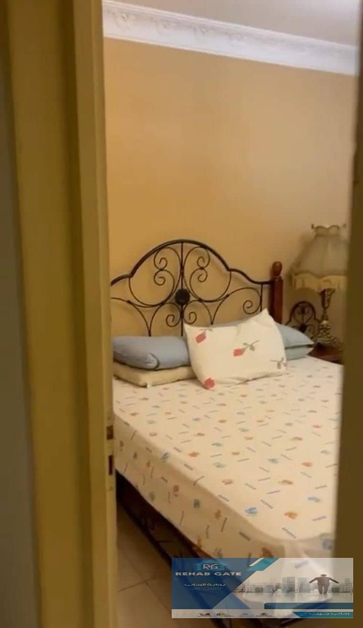 10 109159be-4d7c-425a-9e5d-2f4146f8a51b. jpg