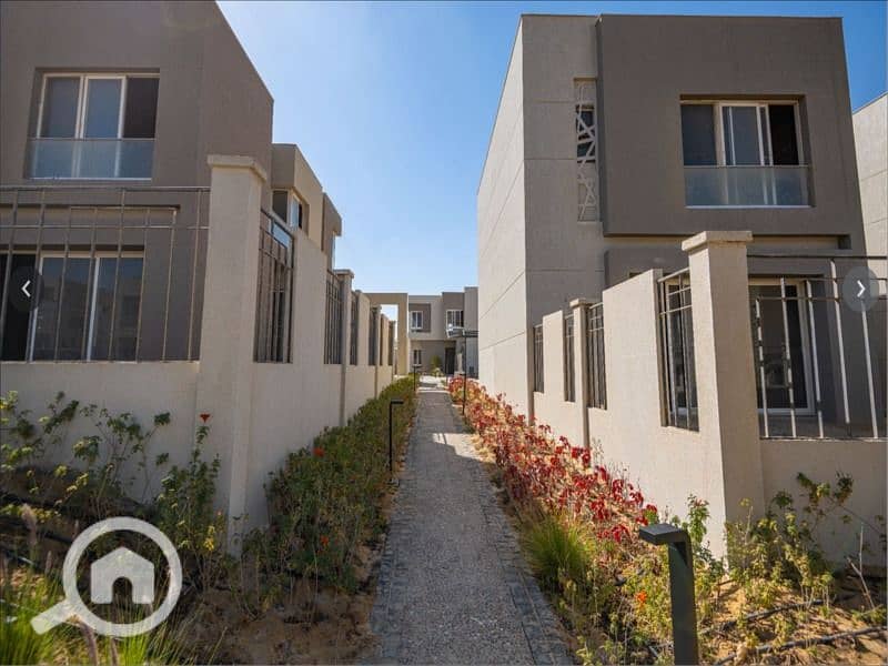 2 WhatsApp Image 2025-11-02 at 17.46. 19_32398093. jpg