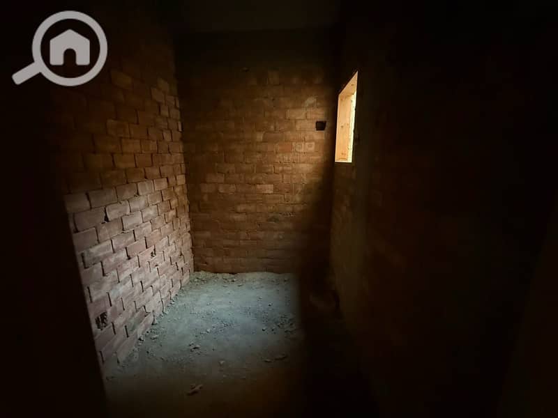 8 WhatsApp Image 2025-11-03 at 12.44. 21 PM (3). jpeg