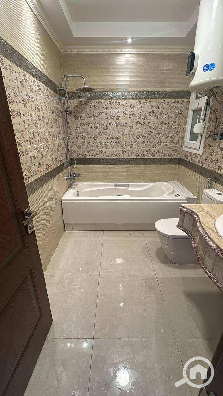 6 WhatsApp Image 2025-05-03 at 10.39. 58 PM. jpeg