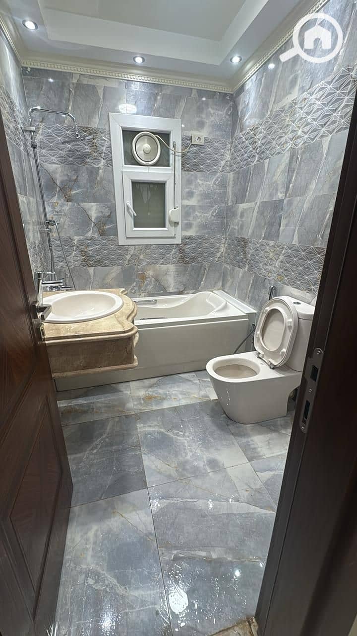 8 WhatsApp Image 2025-05-03 at 10.39. 59 PM (3). jpeg