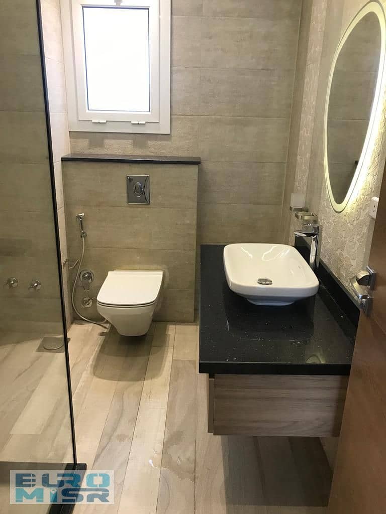 11 WhatsApp Image 2025-10-28 at 9.49. 19 PM (7). jpeg