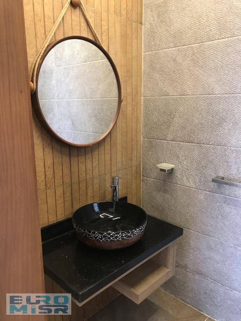 12 WhatsApp Image 2025-10-28 at 9.49. 19 PM (4). jpeg