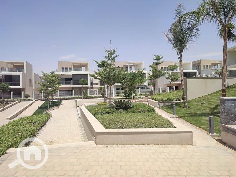 5 WhatsApp Image 2025-11-02 at 17.36. 26_9ec94f91. jpg