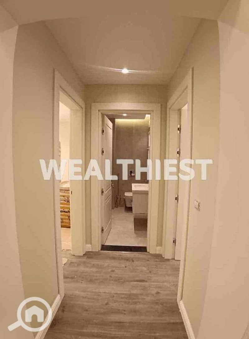 12 32d7051d-778f-4ca1-b317-f5482f8dabea. jpg