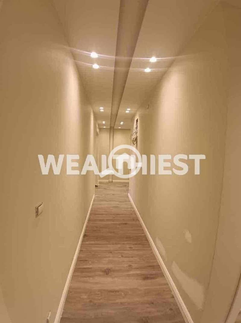 15 34b12e0b-cd79-47d9-a31e-cfaaa726ad75. jpg