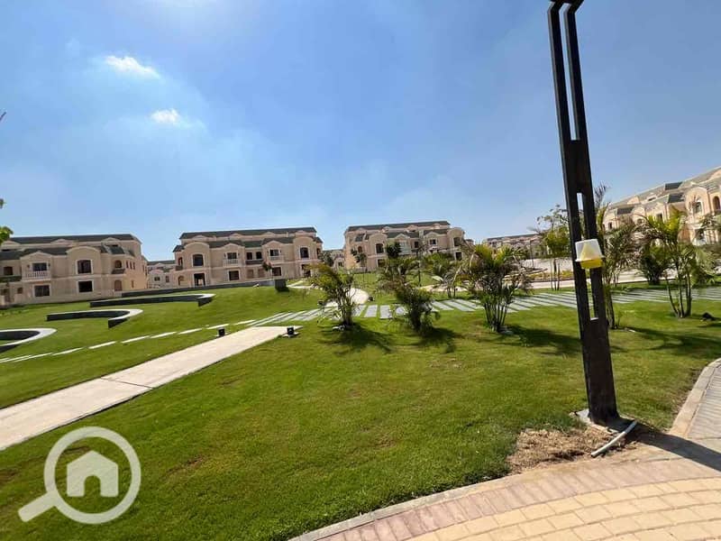 7 2e4782b1-d3f3-4130-a8bf-29d2cdf3b511. jpg