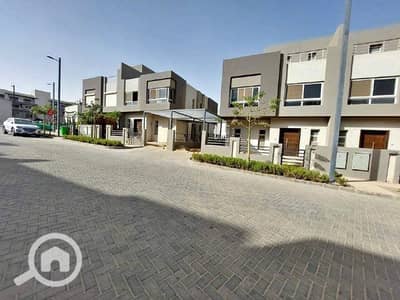 فیلا 5 غرف نوم للبيع في الشيخ زايد، الجيزة - 524930758_1136011978354381_4981053507833334330_n. jpg فیلا 5 غرف نوم للبيع في الشيخ زايد، الجيزة - 524930758_1136011978354381_4981053507833334330_n. jpg