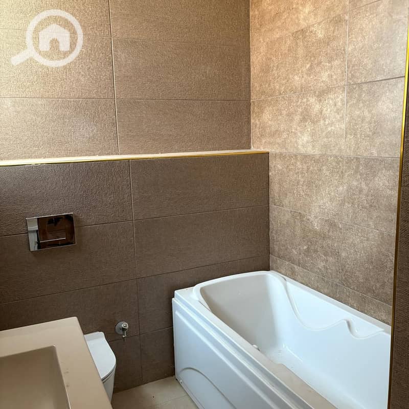 9 WhatsApp Image 2025-11-03 at 1.45. 40 PM. jpeg