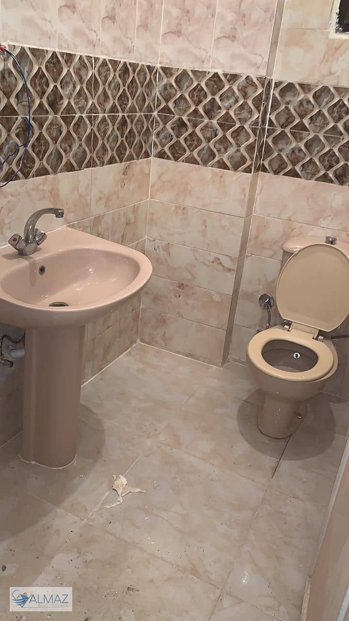 16 WhatsApp Image 2025-11-05 at 12.54. 37 PM (1). jpeg