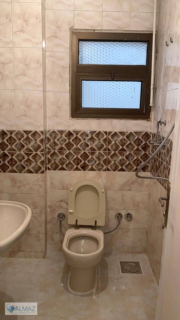 18 WhatsApp Image 2025-11-05 at 12.54. 38 PM. jpeg